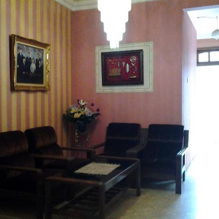 Villa And Resto Basanova Batu (East Java) Bagian luar foto