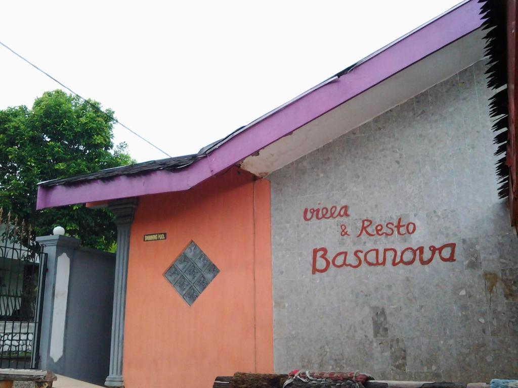 Villa And Resto Basanova Batu (East Java) Bagian luar foto
